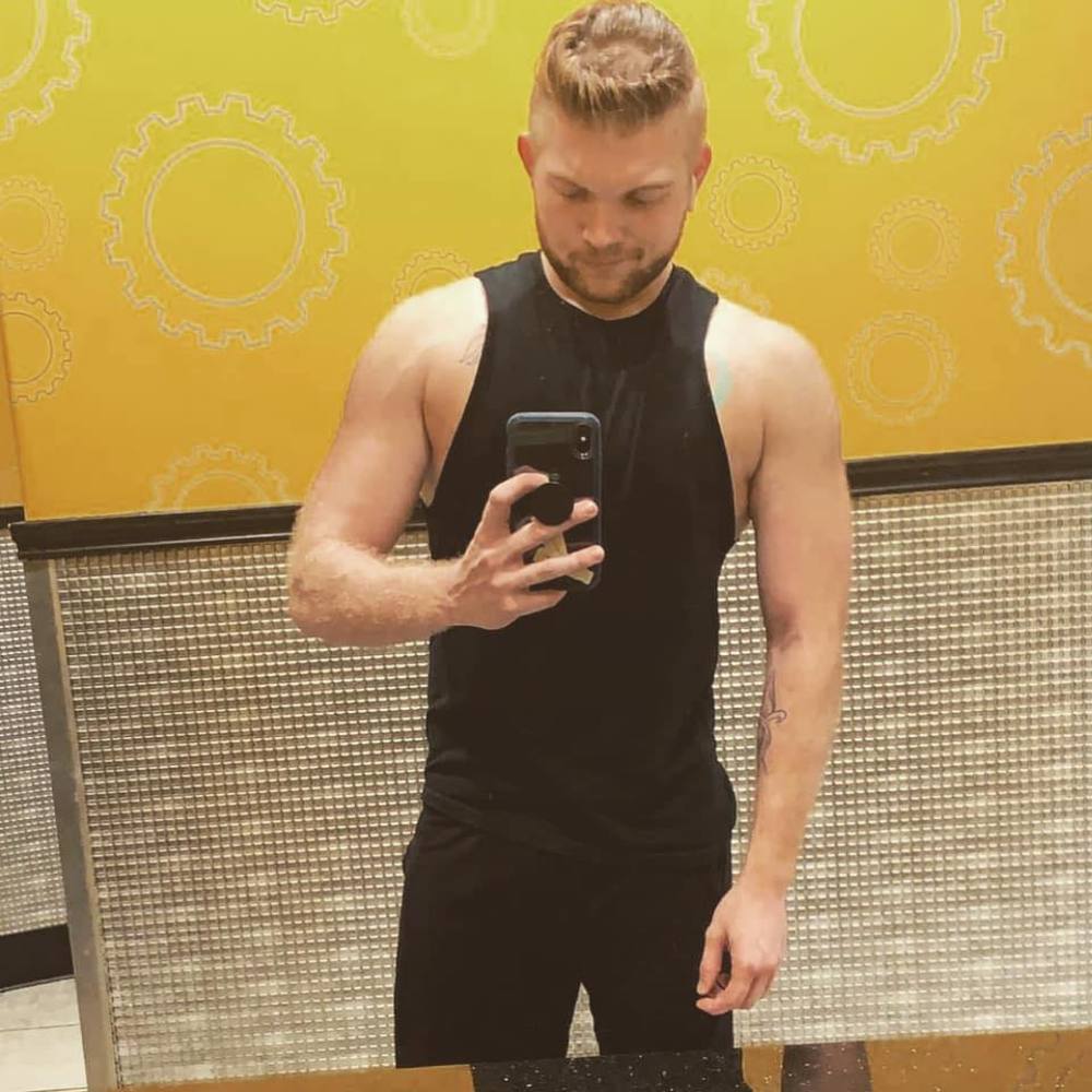 Meet your Posher, Nicholas